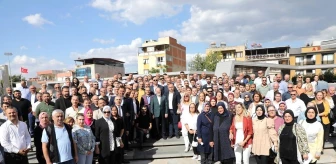 İzmir haberleri | AK Parti İzmir İl Başkanlığı'ndan Karabağlar'da 'Karınca Modeli' çalışması