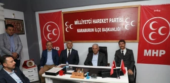 İzmir haberi | Binali Yıldırım, Karaburun'daki Hakim ve Savcının Urfa'ya Sürülmesi Olayı ile Gündeme Gelen MHP İlçe Başkanını Ziyaret Etti