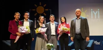 İYİ Parti İstanbul İl Başkanlığı, 'Kalkınma ve Ekonomi Çözüm Toplantısı' düzenledi
