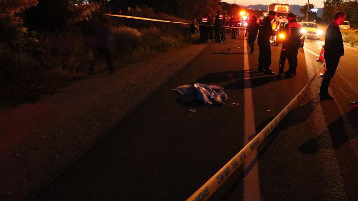 Kaybolan çocuklarını arayan aile, trafik kazasında ölen kişiyi görünce sinir krizi geçirdi