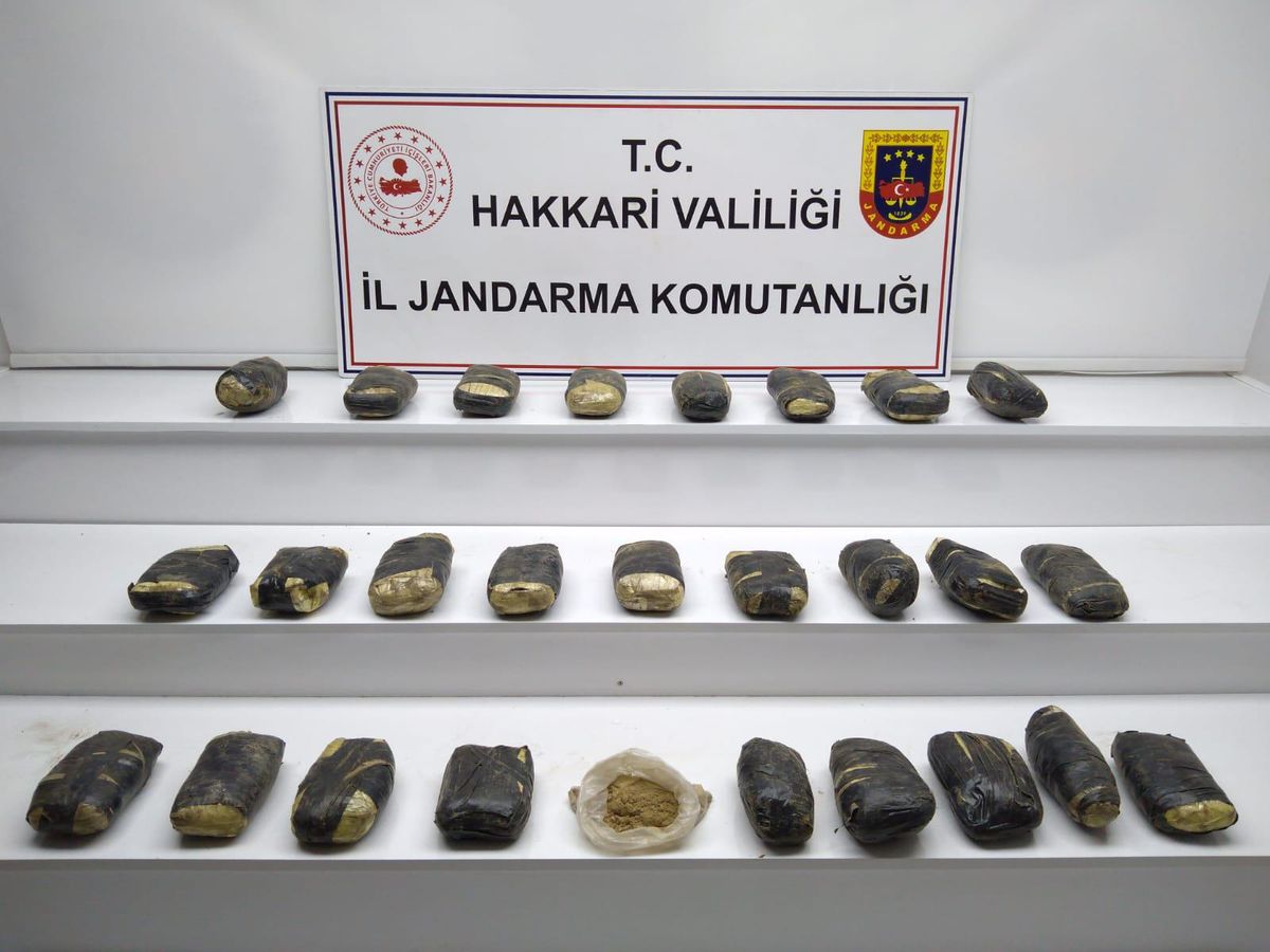 Hakkari gündem haberleri: Hakkari'de 27 kilo 500 gram uyuşturucu ele geçirildi