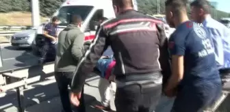 Sürücü şerit değiştirirken kontrolünü kaybetti: 3 yaralı