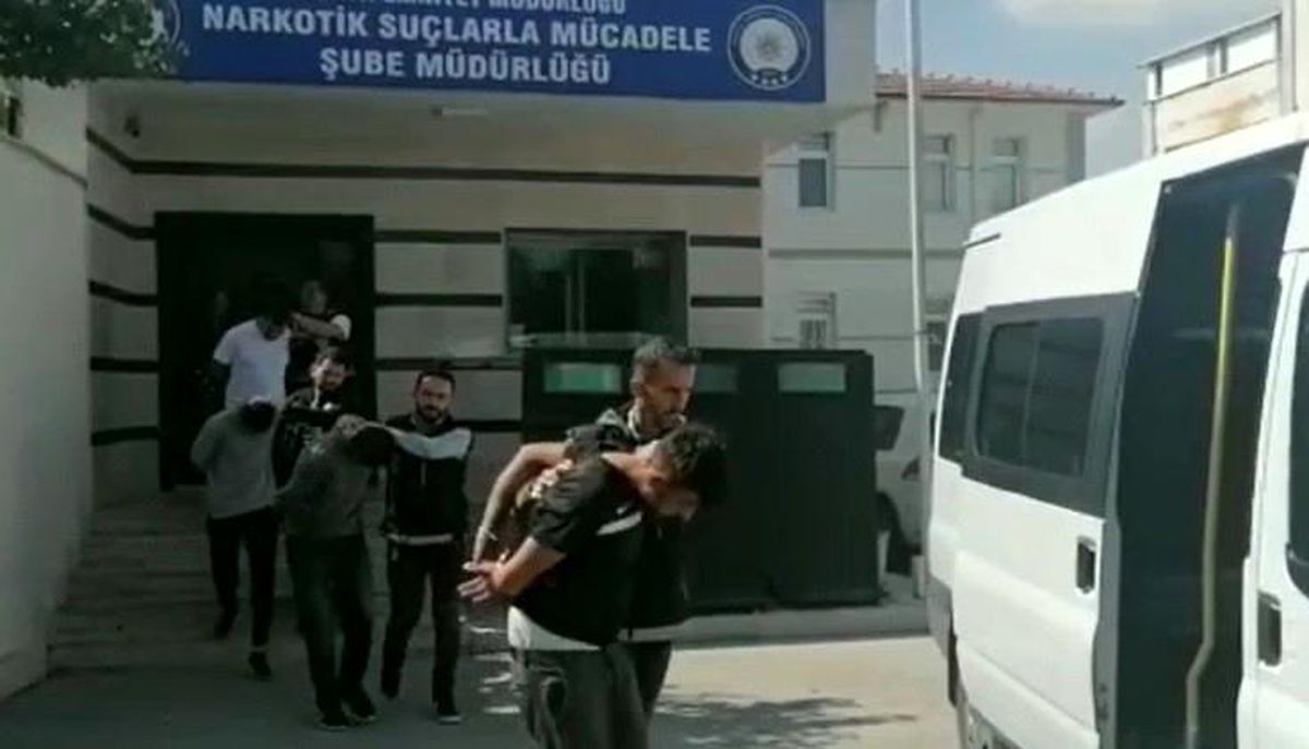 Uyuşturucu tacirlerine yönelik 'Kökünü Kurutacağız' operasyonu: 33 tutuklama