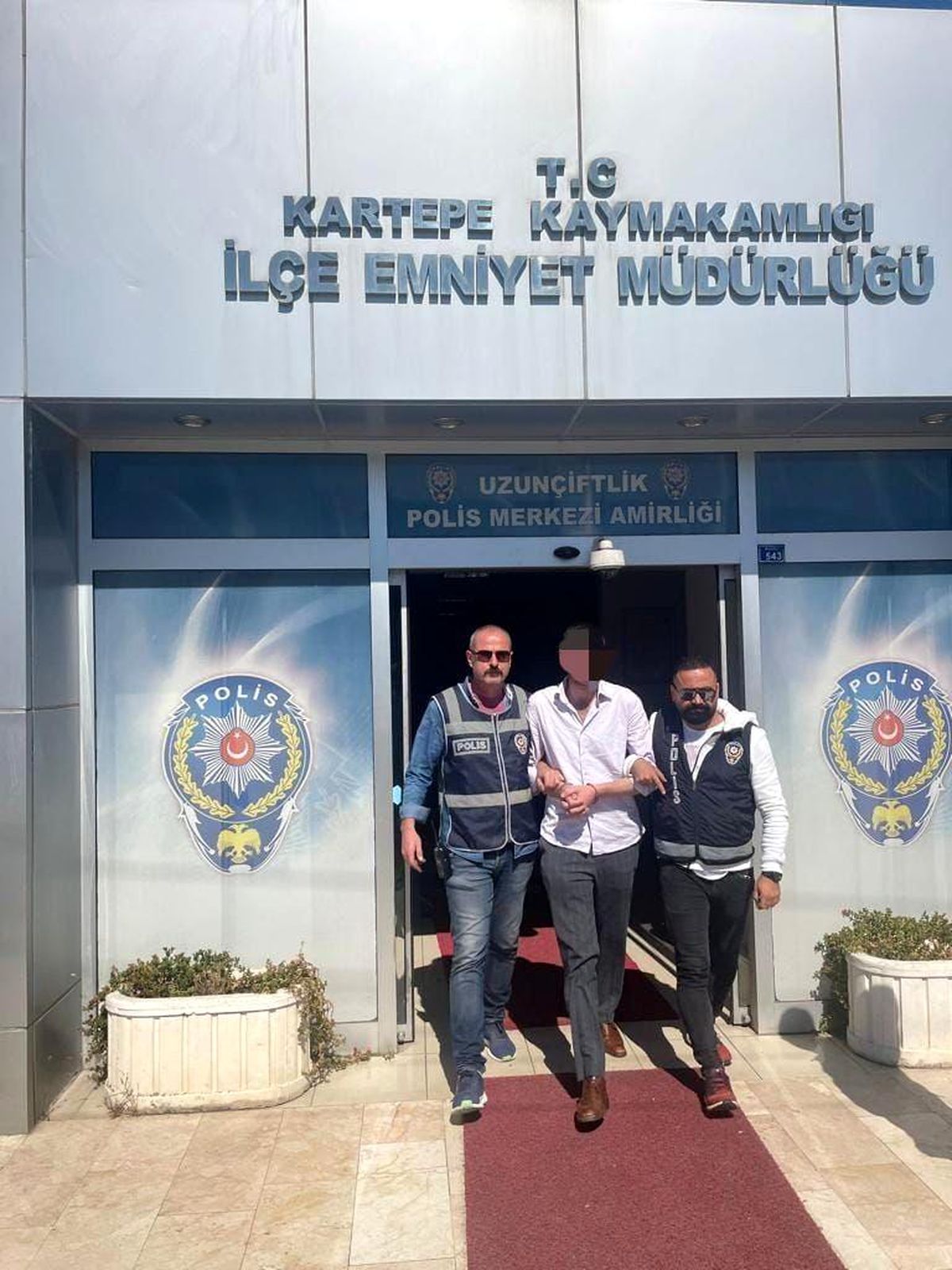 Cezaevi firarisi ağaçlık alanda saklanırken yakalandı