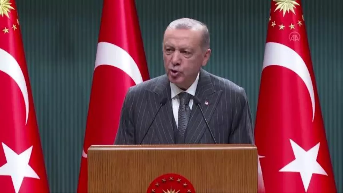 Cumhurbaşkanı Erdoğan: 'Çarşamba günü ülkemizin en büyük sağlık yatırımlarından biri olan Etlik Şehir Hastanesi'nin açılışını yapıyoruz'