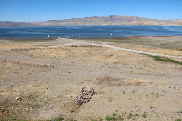 Görüntü Türkiye'den! Bir zamanlar tekne turlarının yapıldığı köy şimdi kuraklığa teslim
