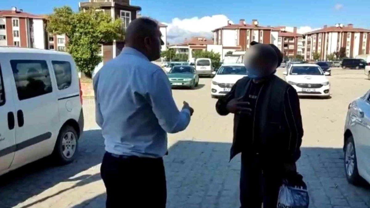 Koltuk değneği ile girdi yürüyerek çıktı