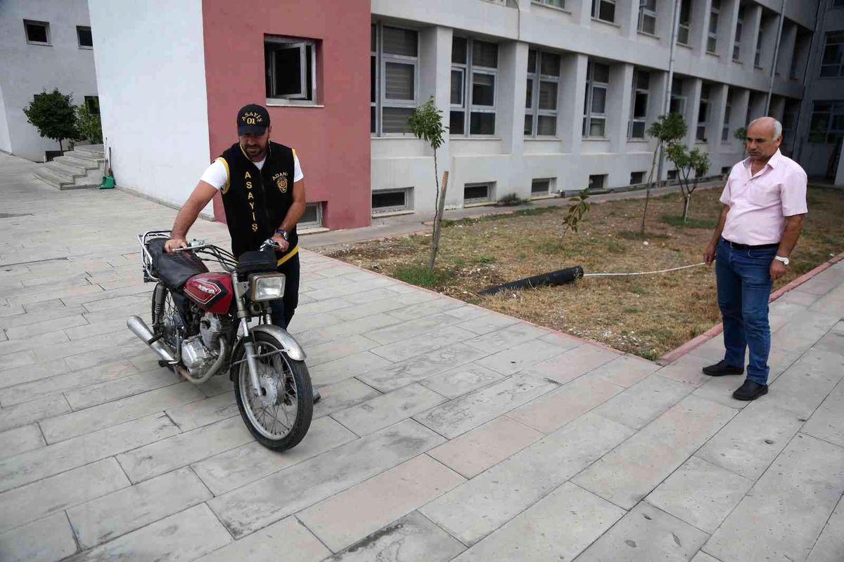 Motosikleti çalınan halk ozanı şiirle şikayetçi oldu, şiirle teşekkür etti