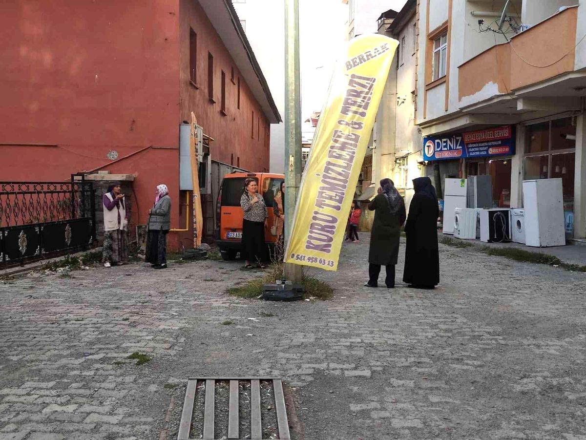 Ardahan haberleri... Ardahan'da 5 büyüklüğünde deprem