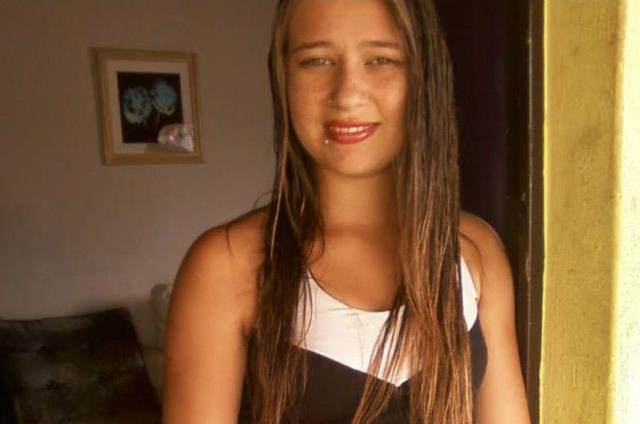 Dünya medyası orman içinde yaşananlarla çalkalanıyor! 7 aylık hamile kadının cinsel organını parçaladılar