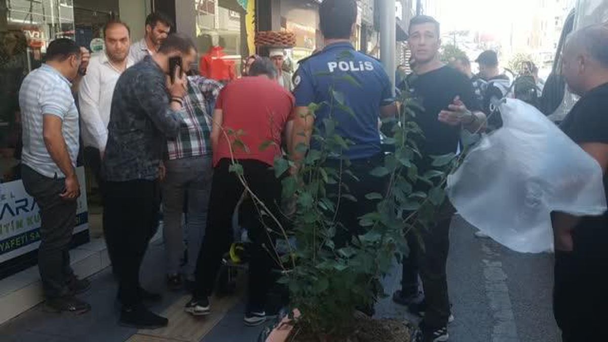 Son dakika haberleri... İki kişi silahla yaralandı