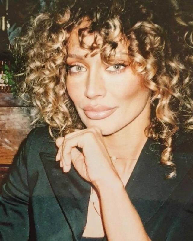 Umut Akyürek gençlik fotoğraflarını paylaştı, görenler gözlerine inanamadı