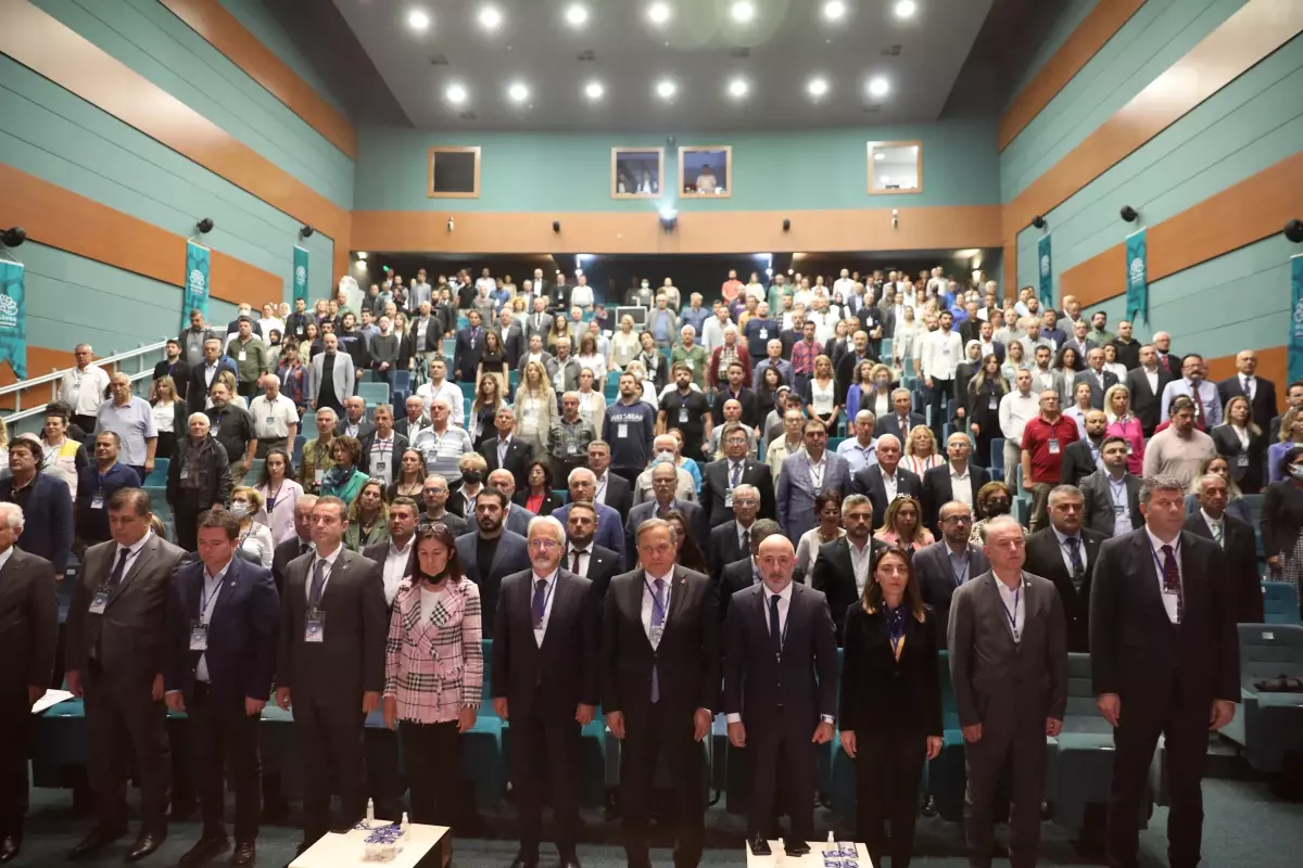Bursa haberleri | CHP'li yöneticiler ile belediye başkanları Bursa'da enerji ve iklimi konuştu