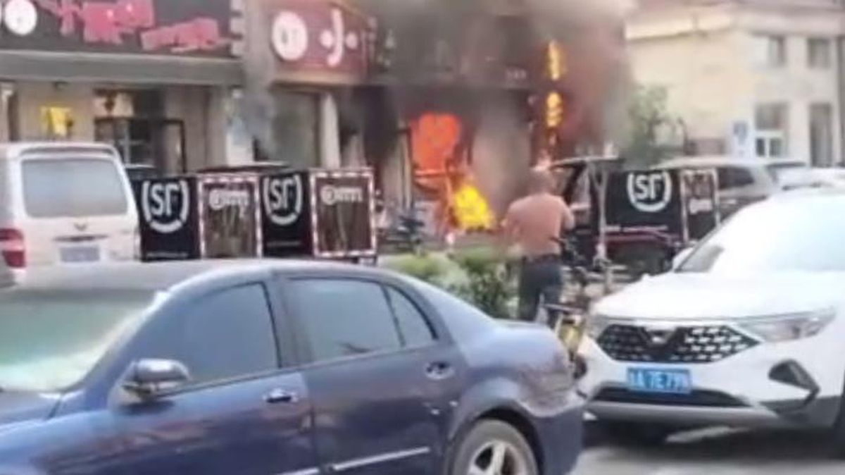 Çin'de restoranda yangın: 17 ölü, 3 yaralı