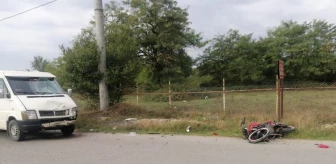 Düzce haberi... Düzce'de minibüsle çarpışan motosikletin sürücüsü hayatını kaybetti