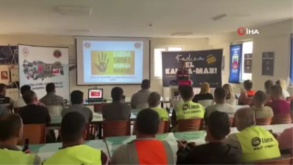 Fabrika işçilerine 'Kadına el kalkamaz' eğitimi
