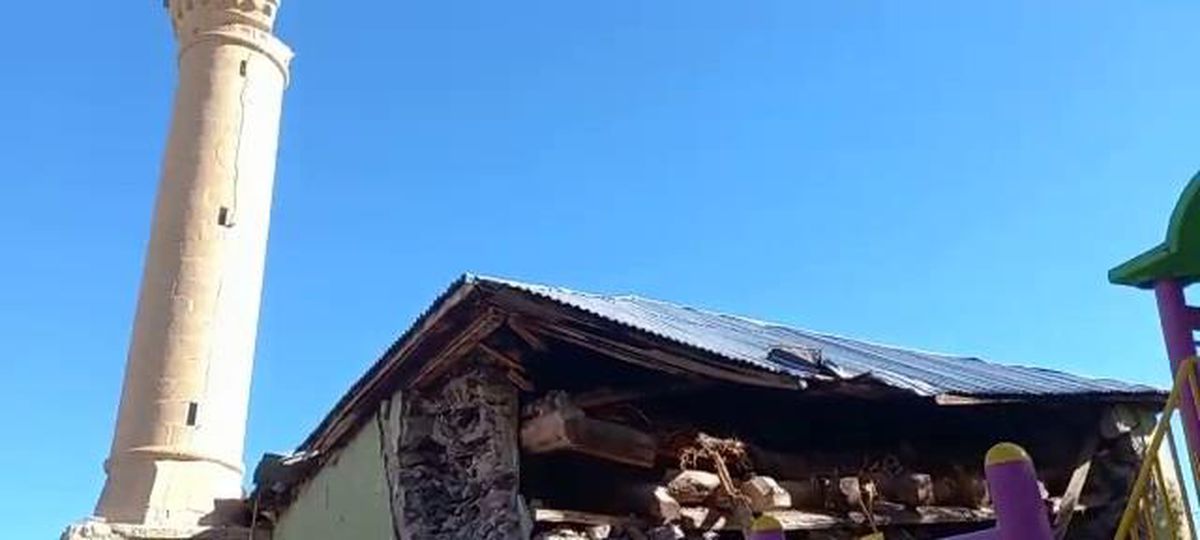 Ardahan haberleri: Göle'de depremin yıkımı günün ilk ışıkları ile ortaya çıktı