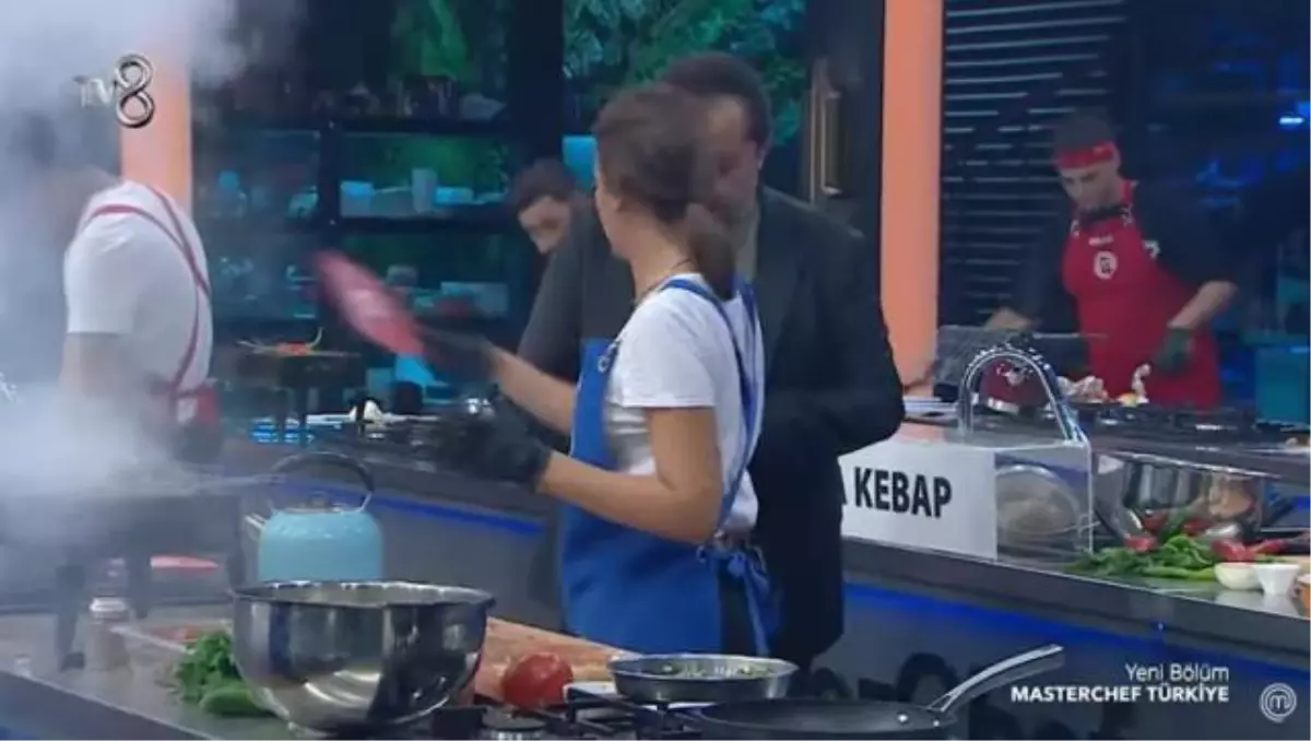 Masterchef kopya çekmek yasak mı? Masterhcef kopya çekince diskalifiye mi ediliyor? Masterchef kuralları ne?