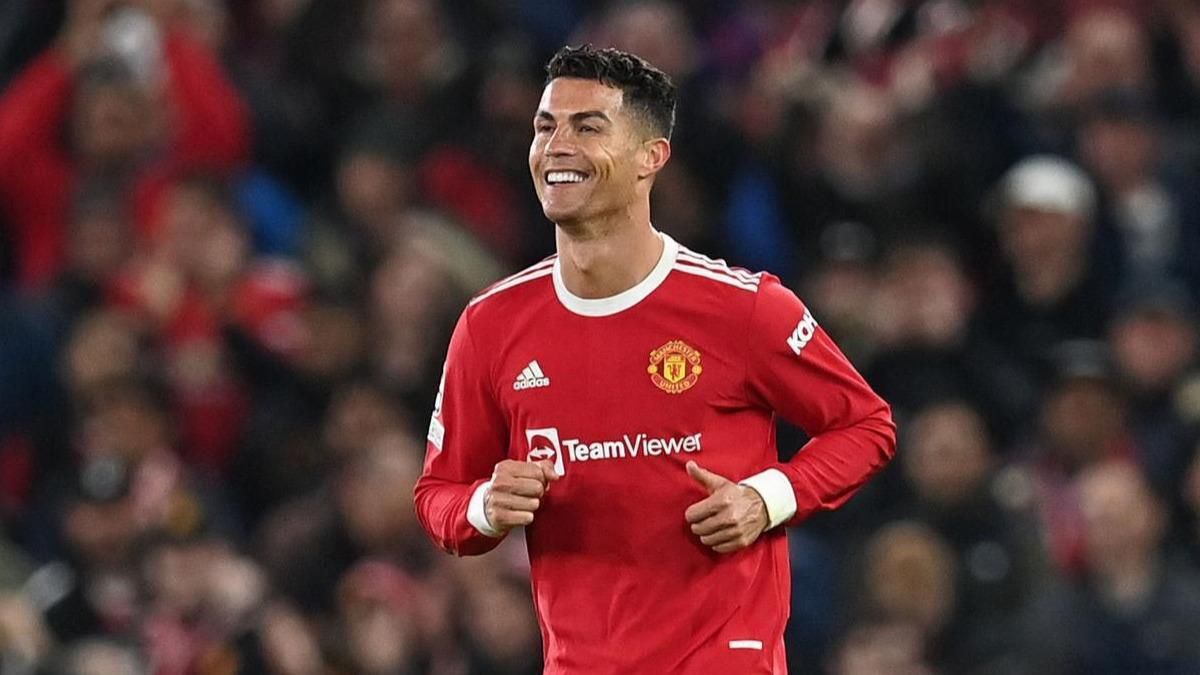 Ronaldo servetini katlayacak! Yeni düzenleme yıldız futbolcuya yıllık 1.3 milyon sterlin fazla kazandıracak