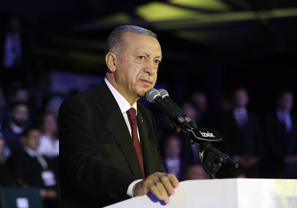 Cumhurbaşkanı Erdoğan: 'Bölgemizin dini ve etnik çatışmalarla gerilimlerle krizlerle kavrulduğu bir dönemde; barışı, dayanışmayı, yardımlaşmayı esas...