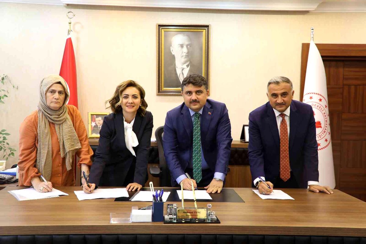Kayseri haber! Develi'de kadın girişimcileri desteklemek için protokol imzalandı