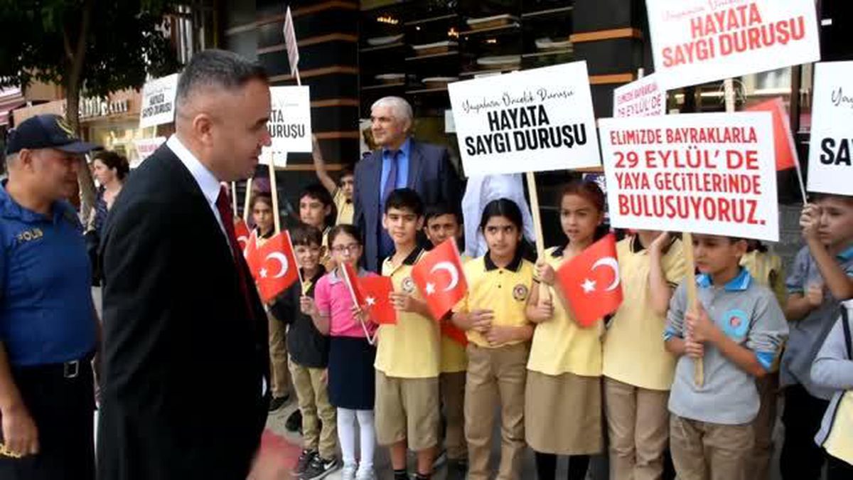 İzmir gündem: Kemalpaşa'da 'Hayata saygı duruşu' kampanyası başladı