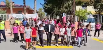 Yaya geçitleri kırmızıya boyandı