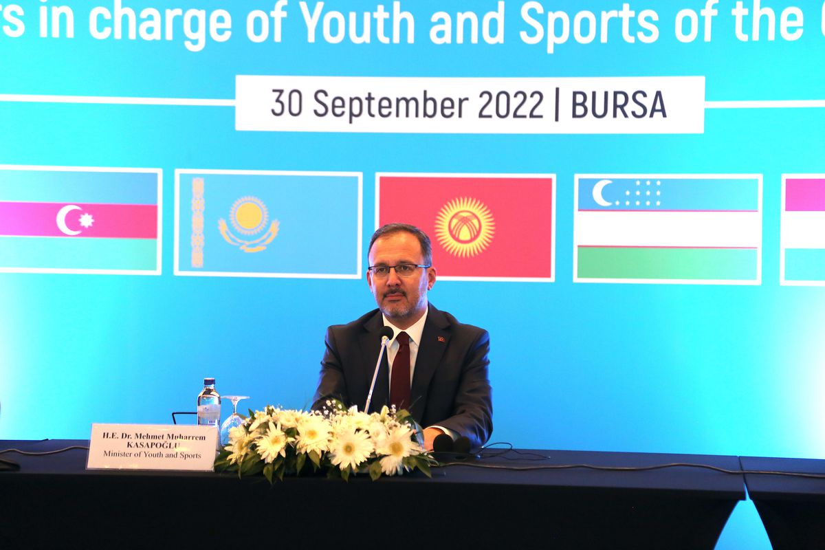 '2023 Türk Dünyası Gençlik Başkenti' unvanı İstanbul'a verildi