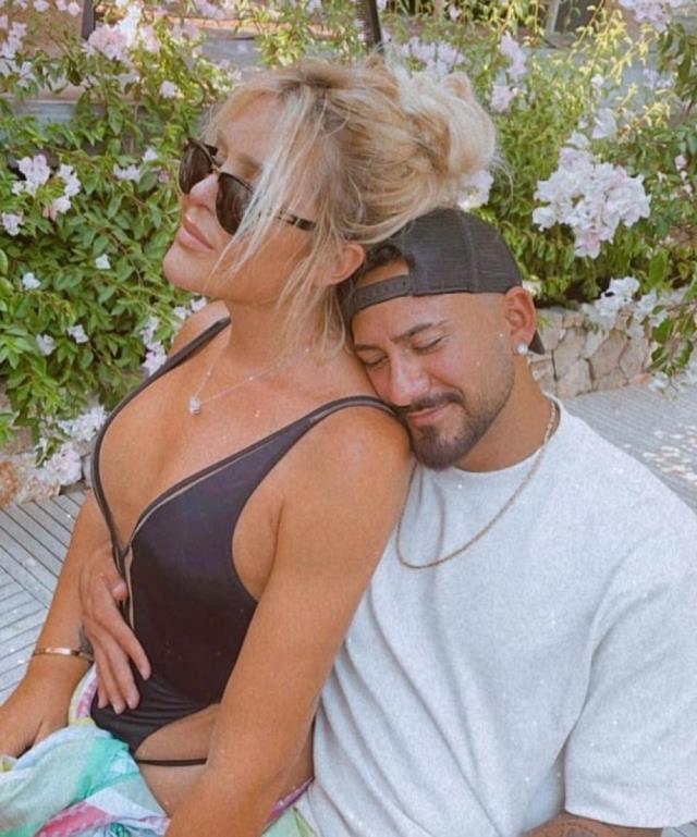 9 yıl aşk yaşadığı Selin Ciğerci'yi neden aldattı? Gökhan Çıra, ihanetin perde arkasını anlattı 9 yıl aşk yaşadığı Selin Ciğerci'yi neden aldattı? Gökhan Çıra, ihanetin perde arkasını anlattı