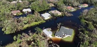 NORTH PORT - ABD'nin Florida eyaletinde Ian Kasırgası nedeniyle mahsur kalan yüzlerce kişi kurtarılmayı bekliyor