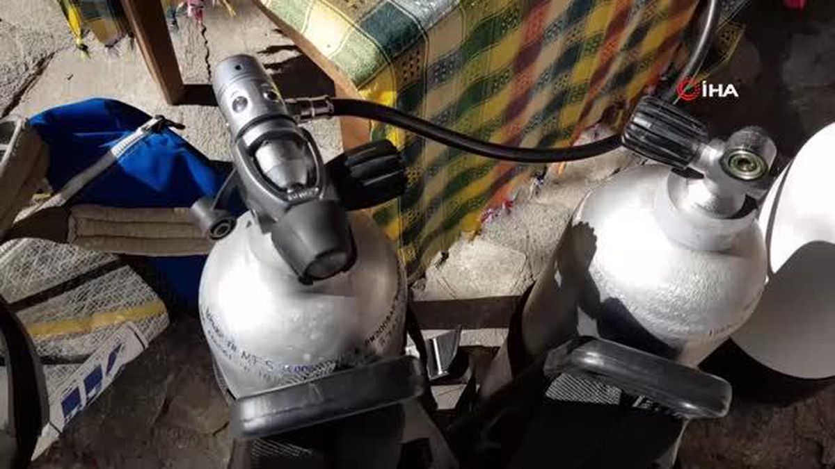 Dalgıçlar, Konarı Gölü'nde nadir görülen bir su kaynağıyla karşılaştılar