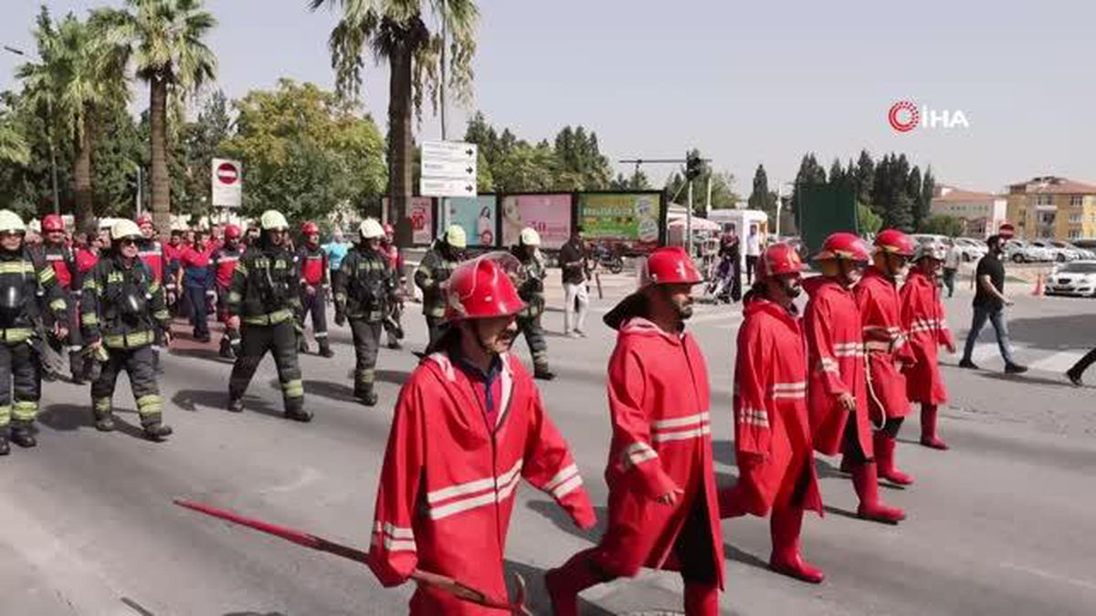 Son dakika haberleri! Denizli itfaiyesi performansıyla göz doldurdu