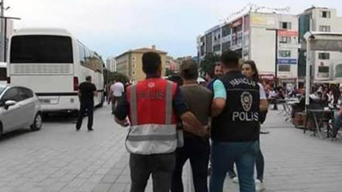 İstanbul Emniyet Müdürü Zafer Aktaş'tan göçmenlerin suç işlemesine ilişkin açıklama: 'Suça yelteneni sınır dışı ediyoruz'