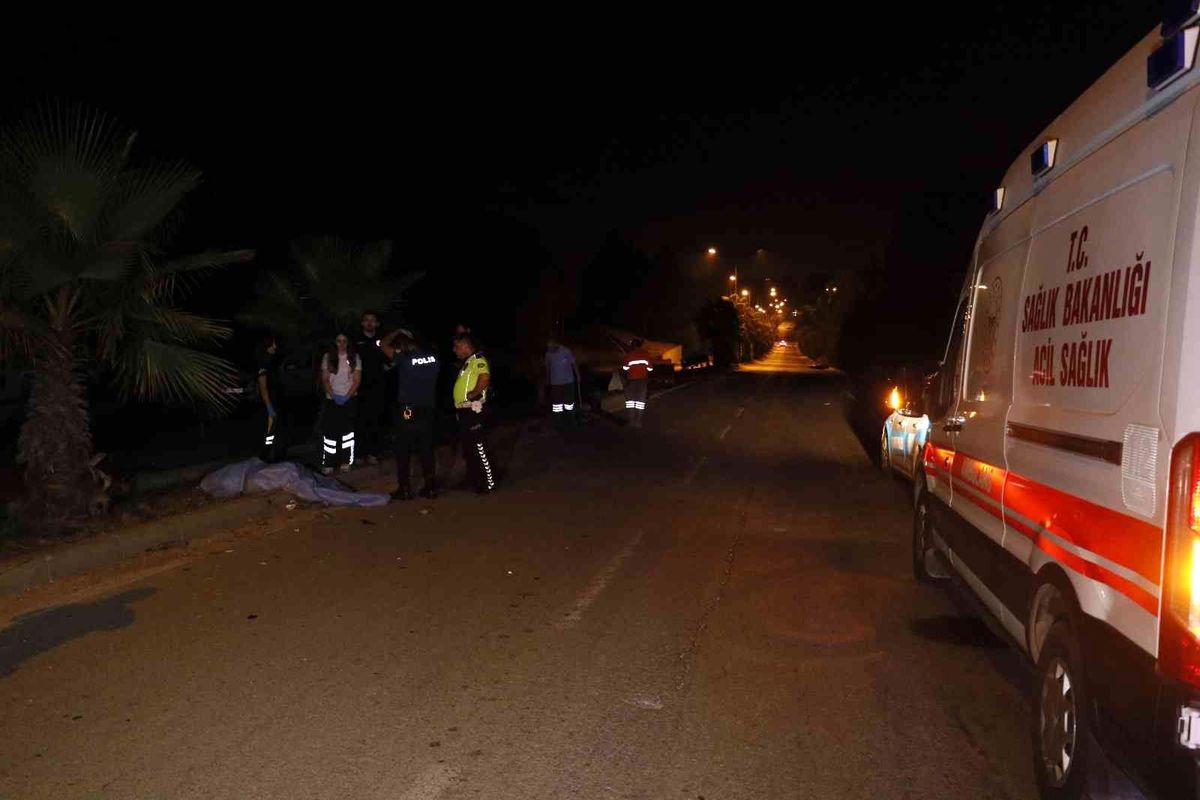 Son dakika 3. sayfa: Markete gitmek için arkadaşından motosiklet aldı, kaza yapıp hayatını kaybetti