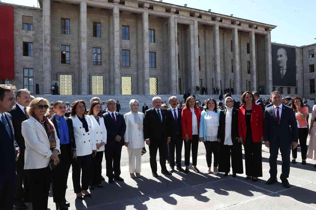 TBMM'de, 27. Dönem 6. Yasama Yılı açılışı dolayısıyla tören düzenlendi