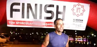 100 kilometrelik ultramaratonu 10 saat 37 dakikada koştu