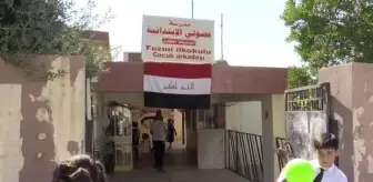 Azerbaycan'dan Kerkük'teki ilkokul öğrencilerine çanta ve kırtasiye desteği