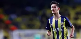 Beşiktaş taraftarı Vodafone Park'ta Arda Güler'e yoğun ilgi gösterdi