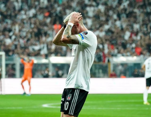 Derbi sonrası herkes çok şaşkın! 27 yıl sonra bir ilk yaşandı Derbi sonrası herkes çok şaşkın! 27 yıl sonra bir ilk yaşandı