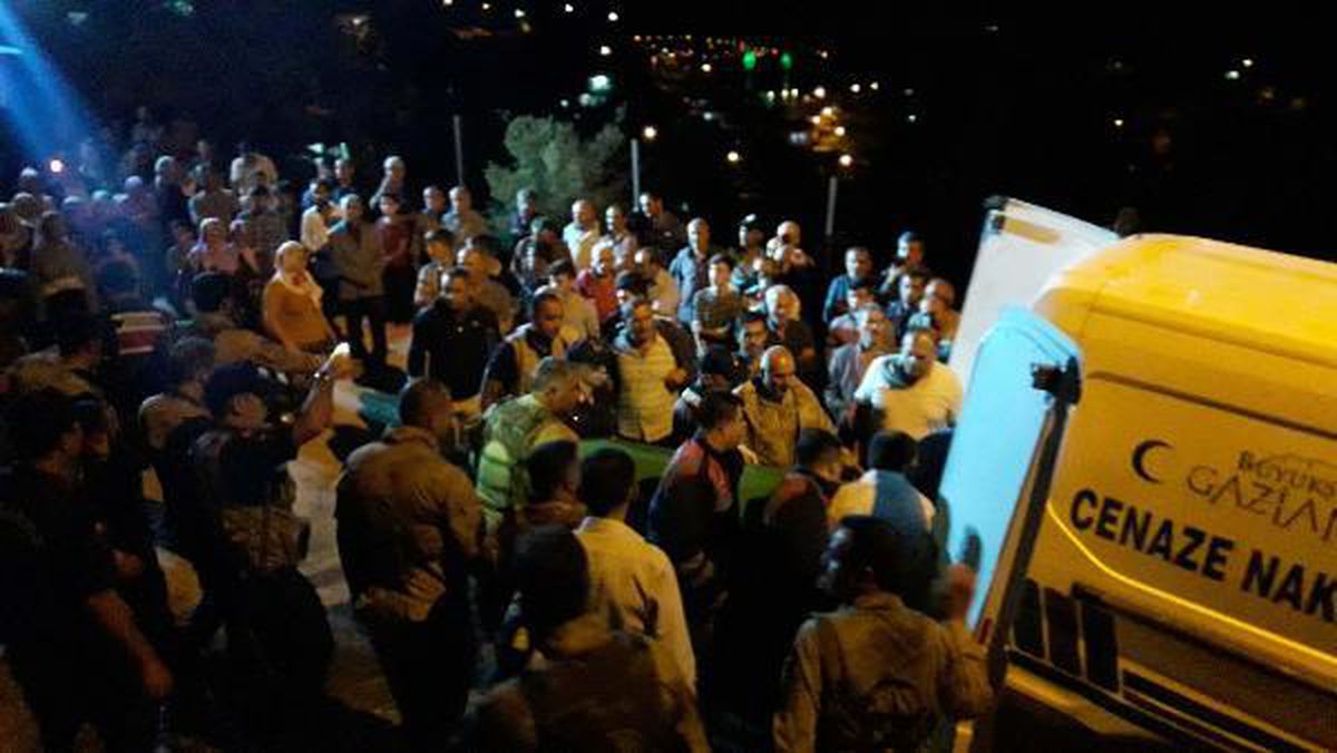 Gaziantep'te bir eve silahlı saldırı: 2 ölü, 3 yaralı
