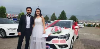 Gelinlikle nikah masasından önce sınav sırasına oturdu