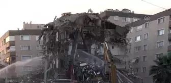 İzmir haber... İzmir Depremzedeleri Dayanışma Derneği 'kredi desteği' kararını sevinçle karşıladı