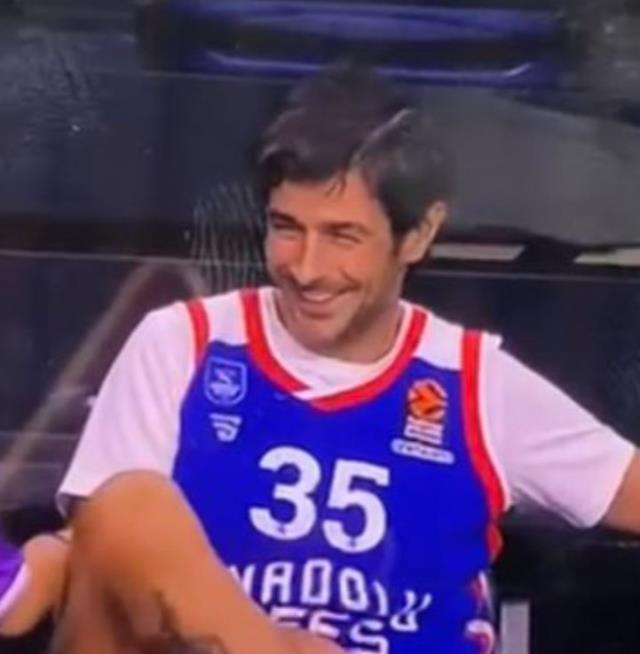 Kıyamet koptu! Süper Lig'in ünlü hakemi Galatasaray maçına forma giyip geldi