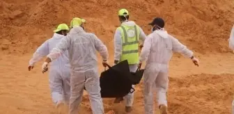 Libya'nın Sirte kentinde bulunan toplu mezardan 42 ceset çıkarıldı