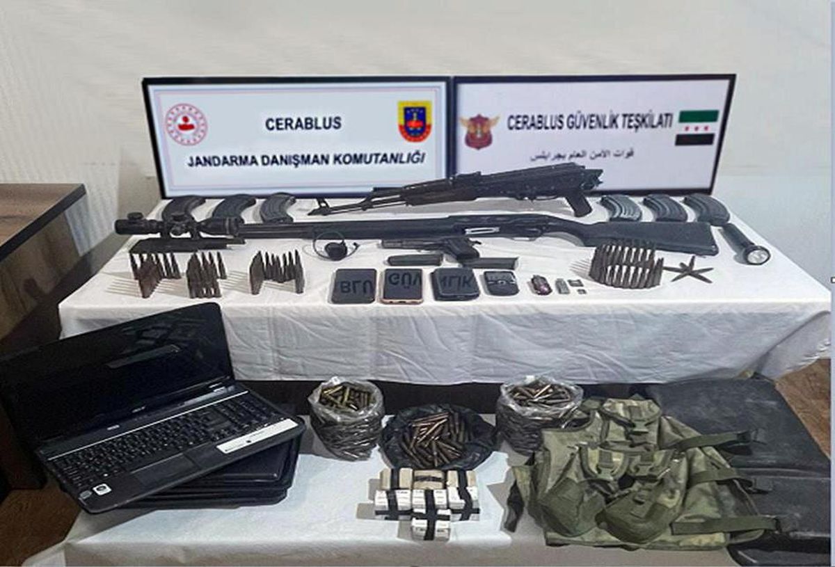 Son dakika haber: Suriye'nin kuzeyinde 6'sı sözde yönetici 15 terörist yakalandı