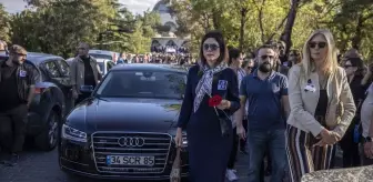 Ankara haber... Ankara'da öldürülen müzisyen Onur Şener son yolculuğuna uğurlandı (2)