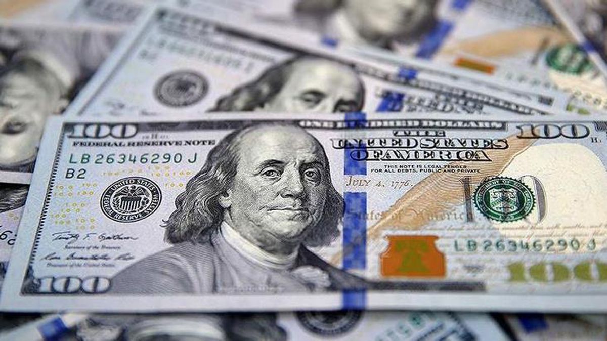 Dolar haftaya yükselişle başlayarak 18,56 TL oldu