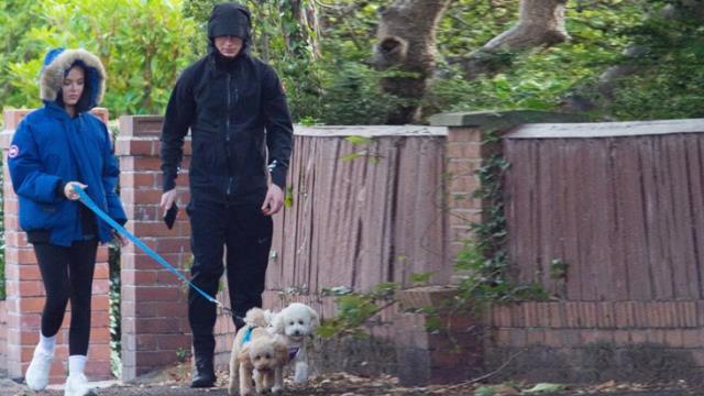 Efsane futbolcunun kızı, suç makinesi kartel liderinin oğluyla aşk yaşıyor Efsane futbolcunun kızı, suç makinesi kartel liderinin oğluyla aşk yaşıyor