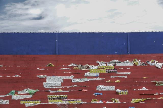 Endonezya'da futbol maçında çıkan izdihamda ölen 125 kişiden 32'sinin çocuk olduğu açıklandı