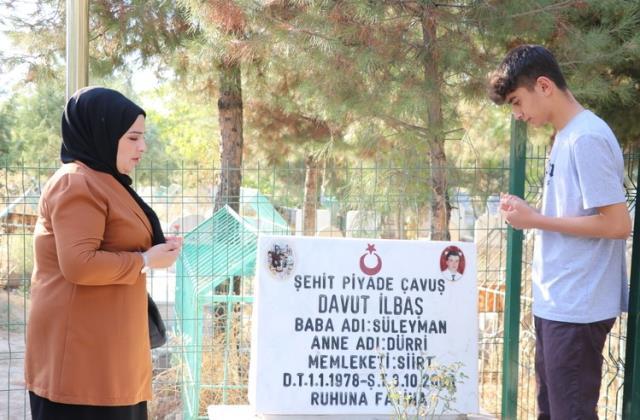 Eşinin şehit düştüğü toprağı evinde saklıyor